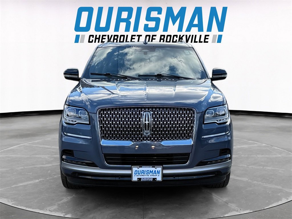 Used 2023 Lincoln Navigator Reserve image 8