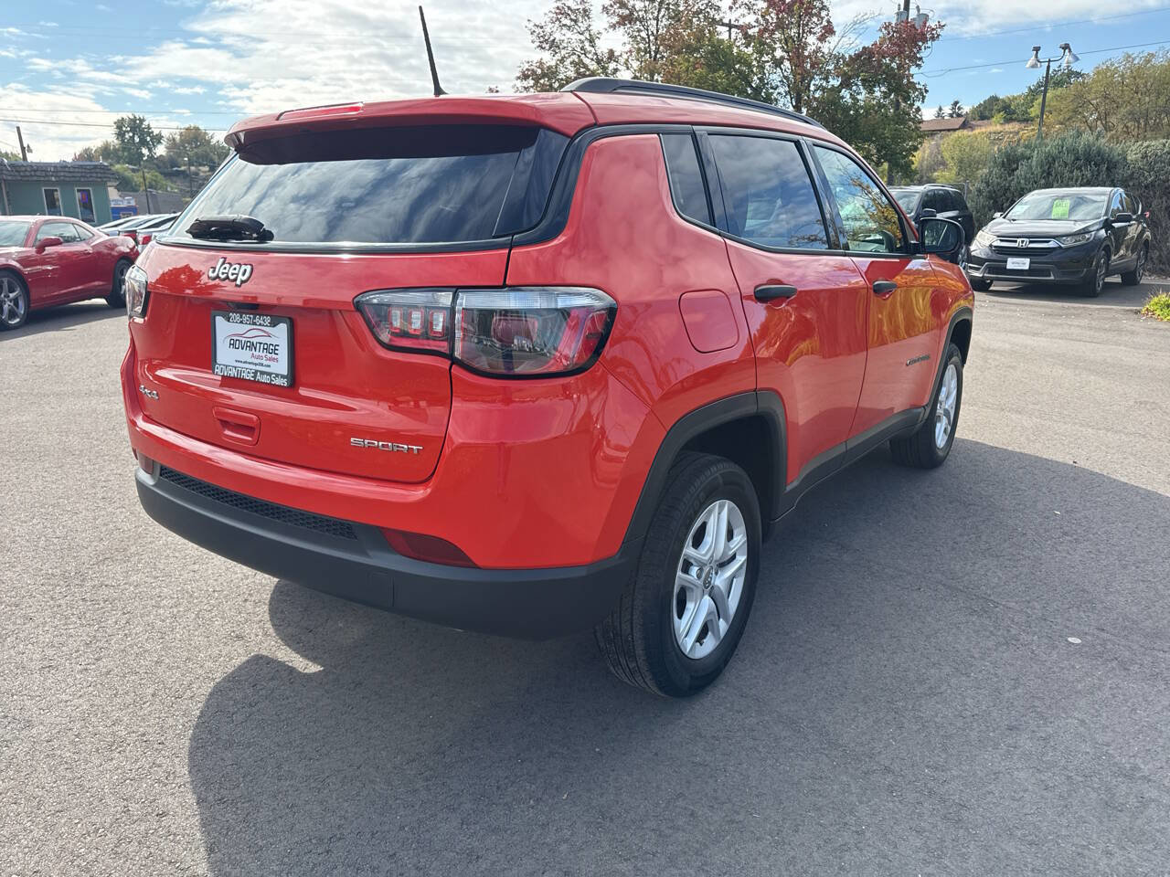 Used 2018 Jeep Compass Sport image 7