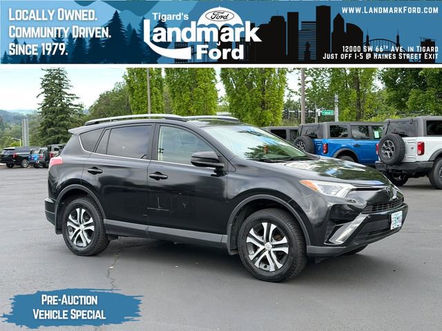 Used 2017 Toyota RAV4 LE w/ All Weather Liner Package AWD/4WD video 1