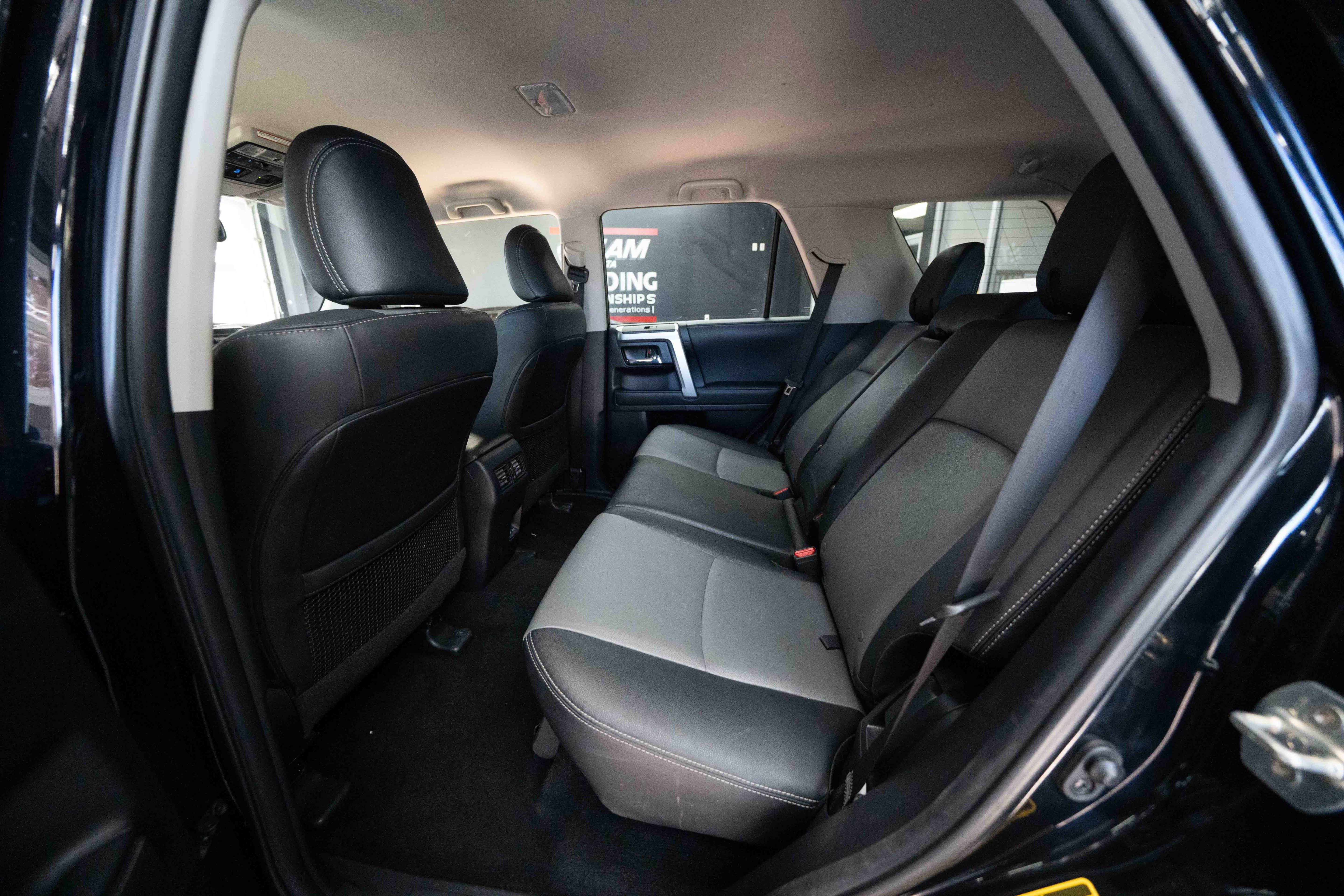 Used 2024 Toyota 4Runner SR5 Premium image 23