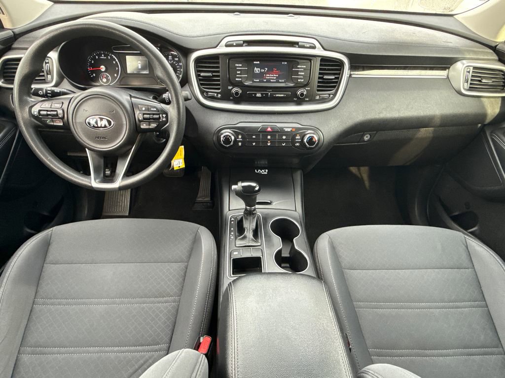 Used 2016 Kia Sorento FWD image 19