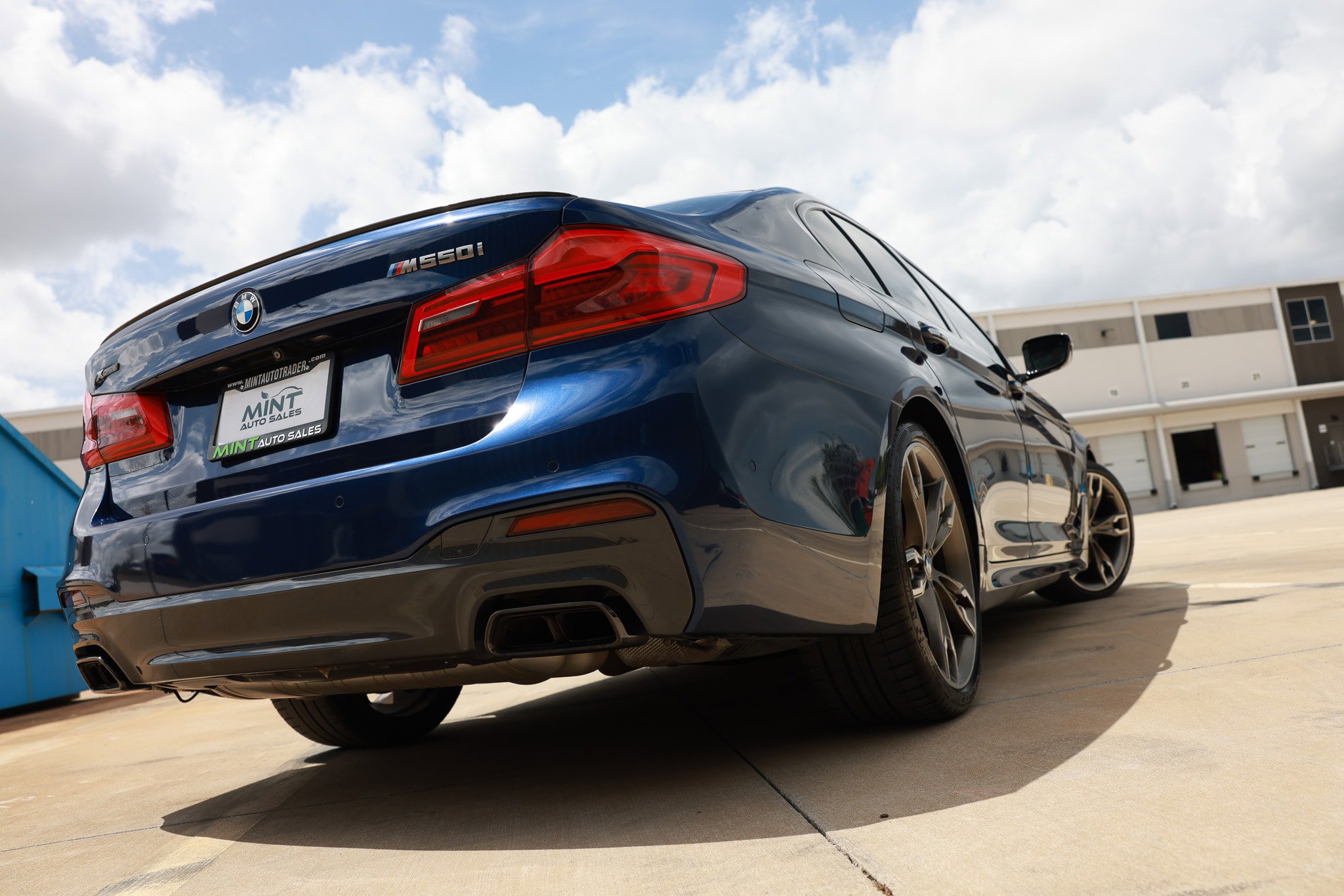 Used 2018 BMW M550i xDrive image 49