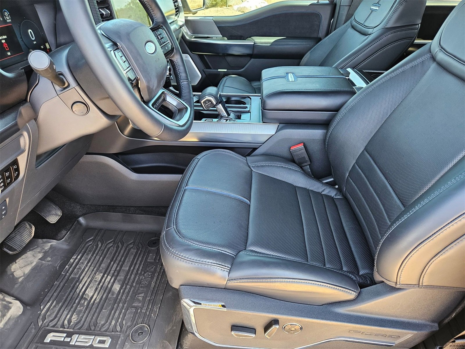 New 2025 Ford F150 Platinum w/ Equipment Group 702A High image 12