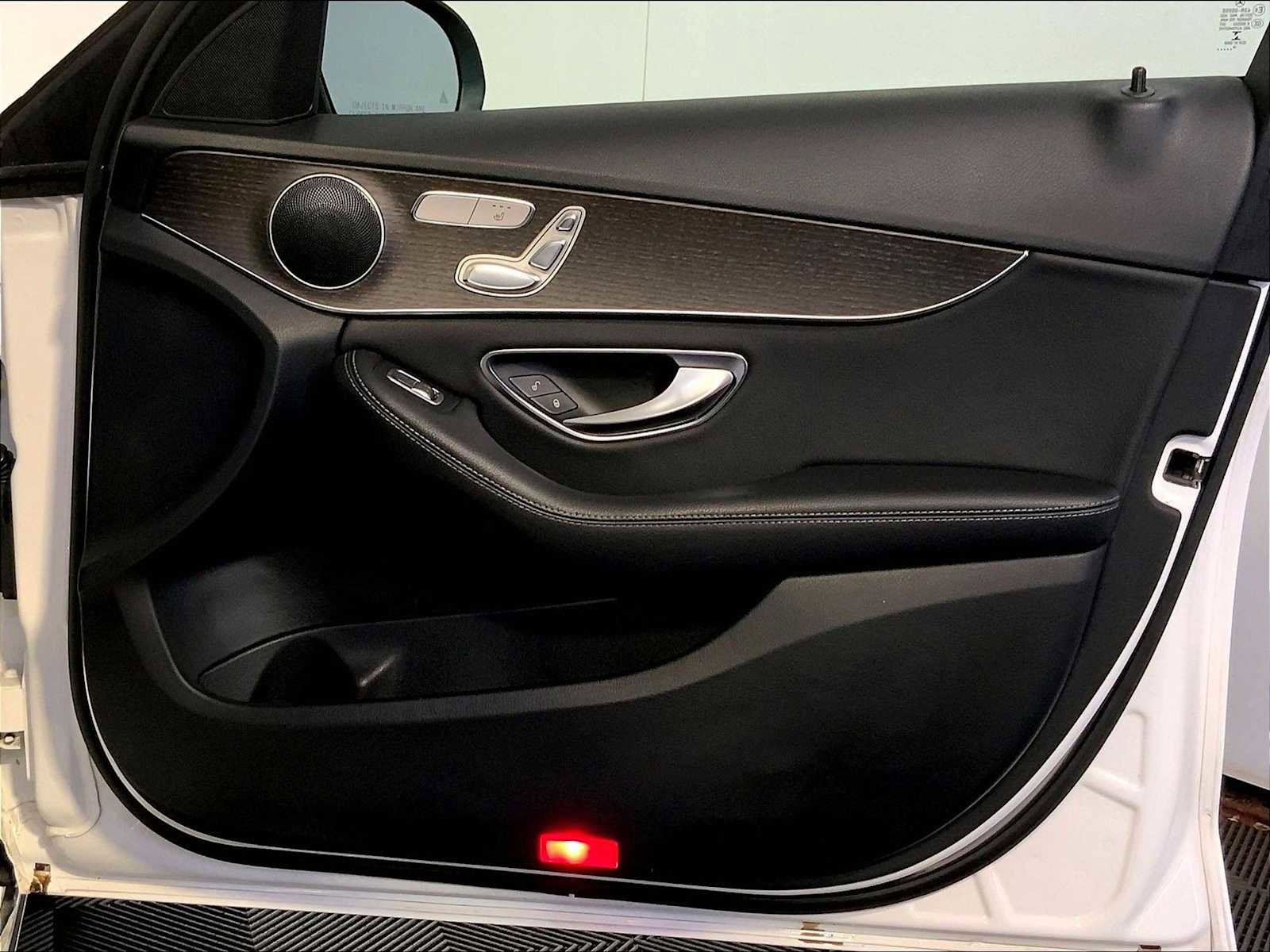 Used 2019 Mercedes-Benz C 300 4MATIC Sedan image 26