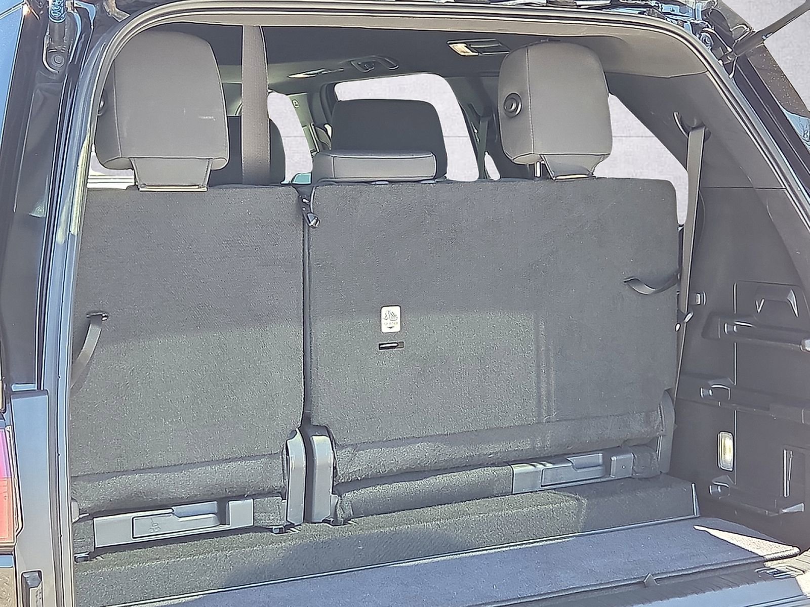 Used 2025 Toyota Sequoia SR5 AWD/4WD image 9