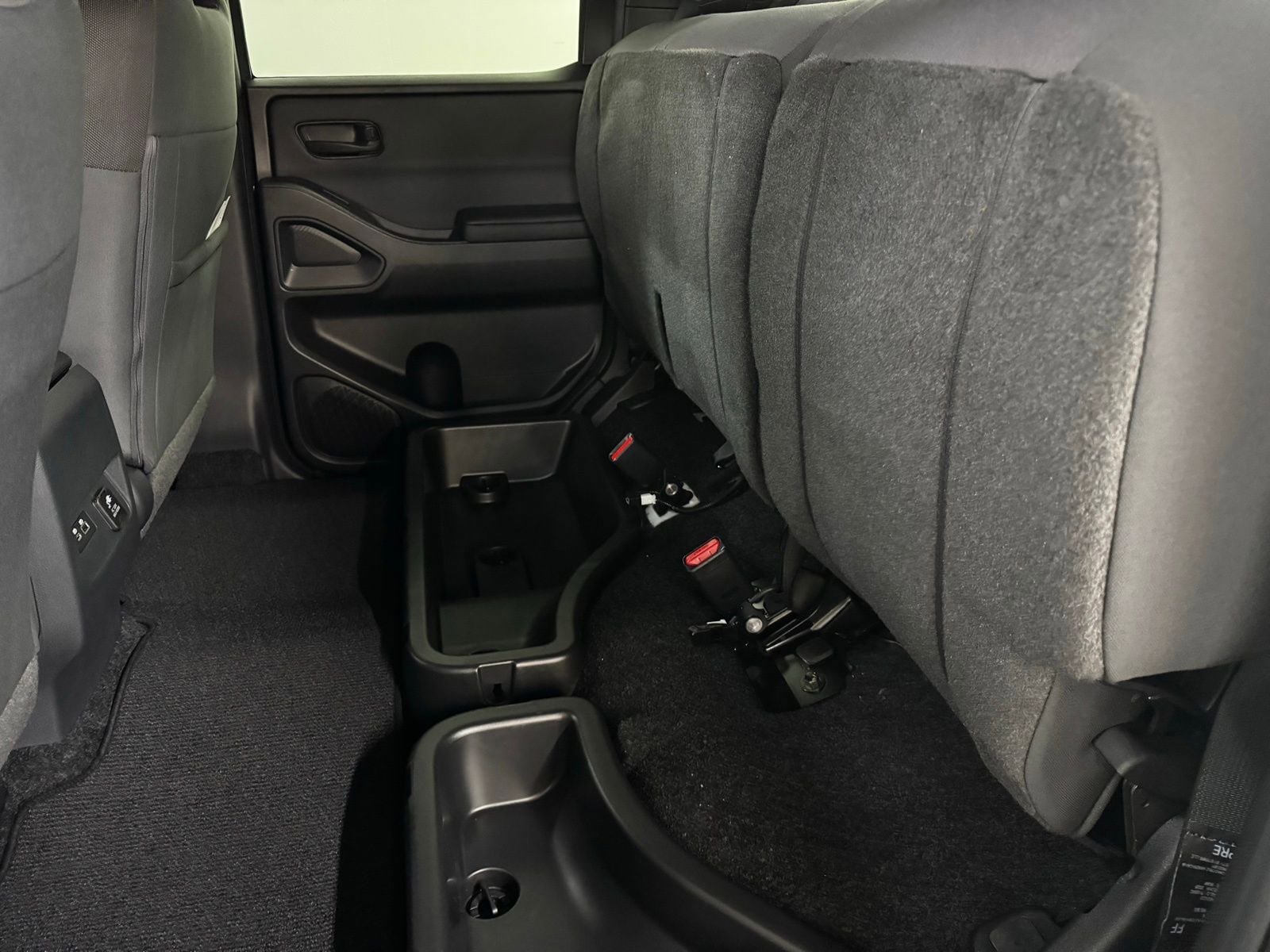 New 2026 Nissan Frontier SV AWD/4WD image 32