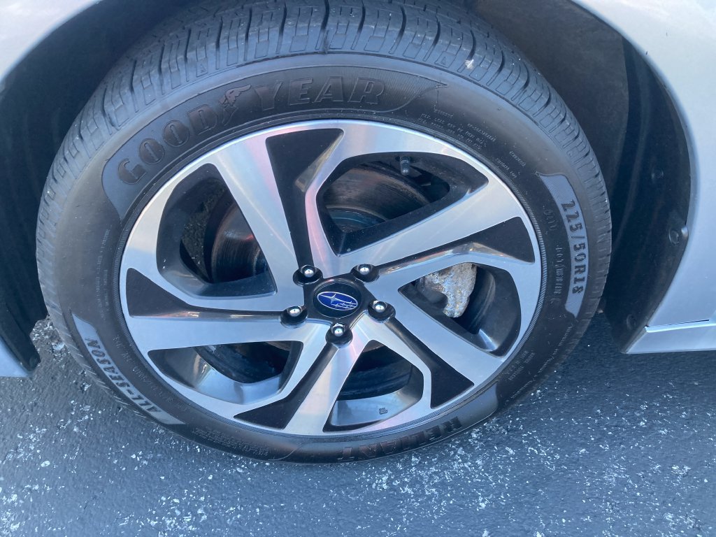 Used 2020 Subaru Legacy Limited XT AWD/4WD image 34