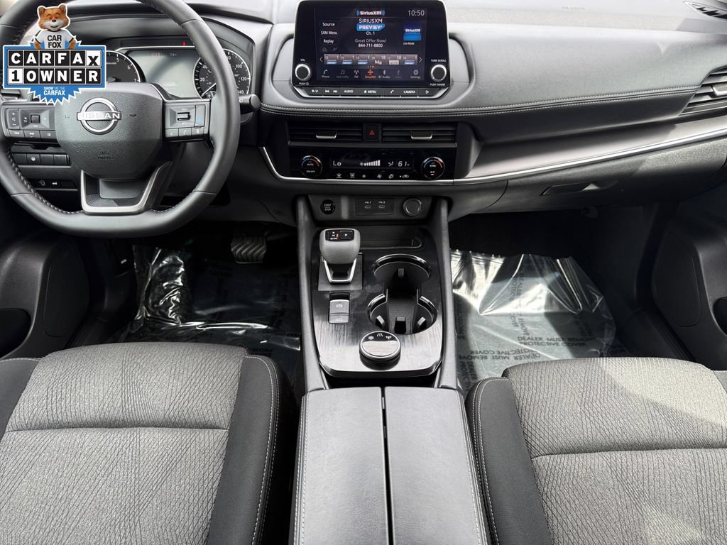 Certified 2026 Nissan Rogue SV AWD/4WD image 10
