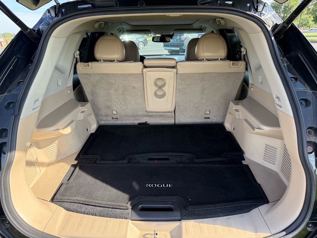 Used 2017 Nissan Rogue SL w/ SL Premium Package image 9