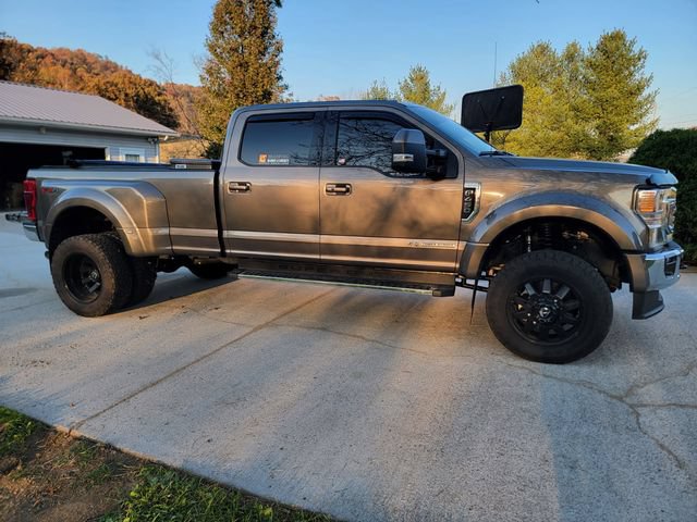 Used 2021 Ford F450 Lariat w/ Lariat Ultimate Package AWD/4WD image 4