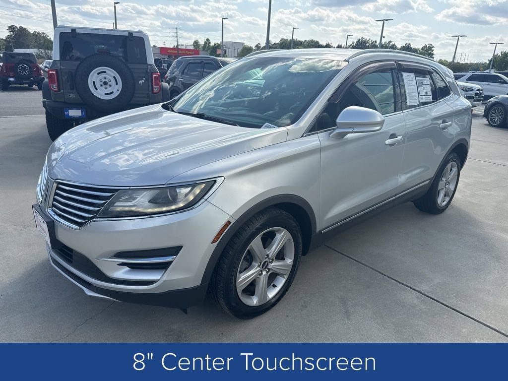 Used 2017 Lincoln MKC Premiere FWD image 4