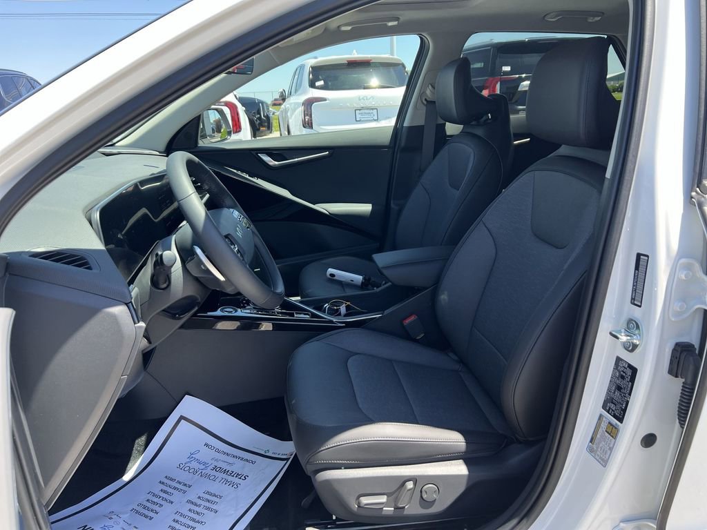 New 2026 Kia Niro Wave FWD image 11