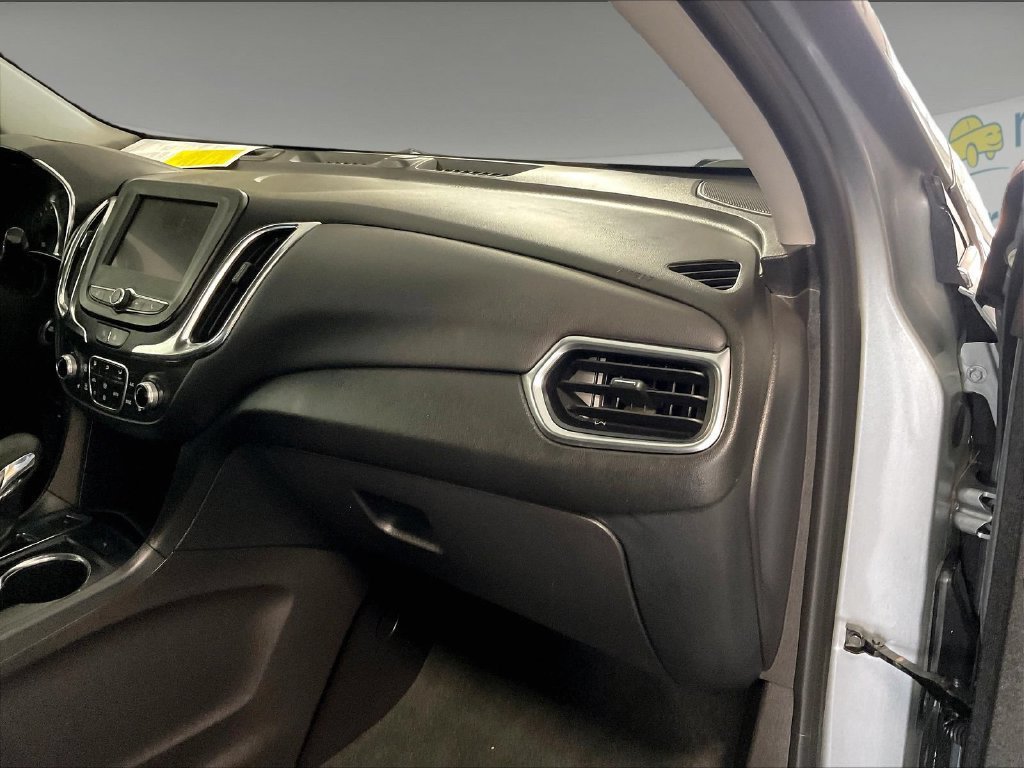 Used 2024 Chevrolet Equinox LT AWD/4WD image 13
