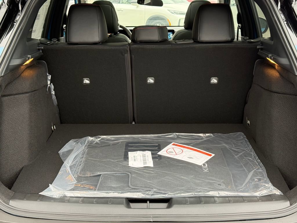 New 2026 Nissan Kicks SR w/ SR Premium Package image 25