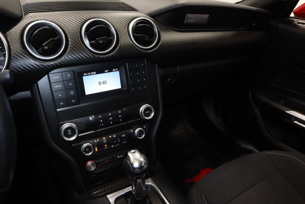 Certified 2021 Ford Mustang Convertible image 29