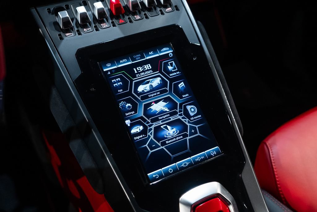 Used 2017 Lamborghini Huracan LP 580-2 image 35