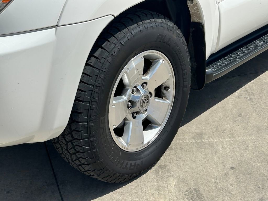 Used 2008 Toyota 4Runner SR5 image 9