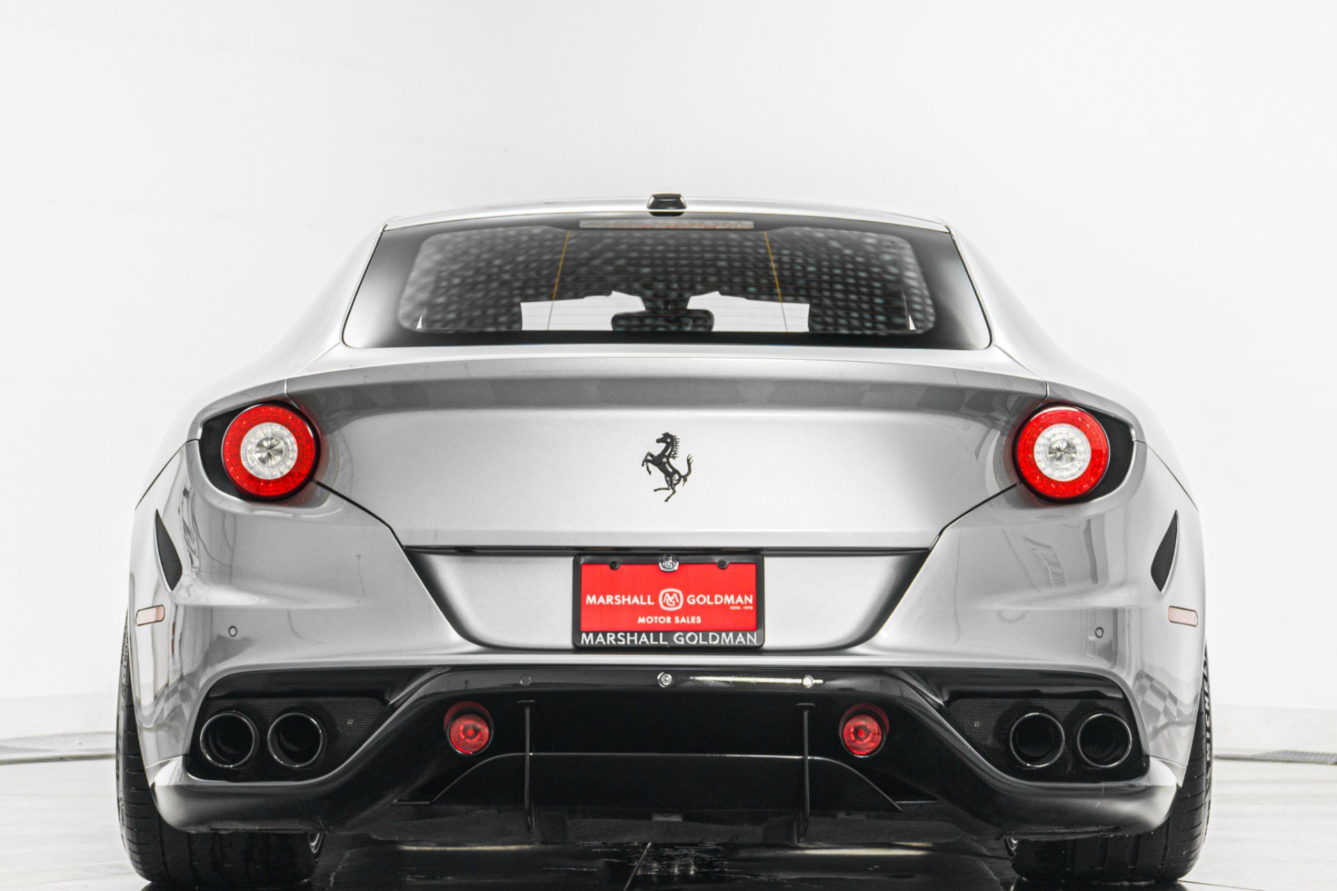 Used 2015 Ferrari FF image 8