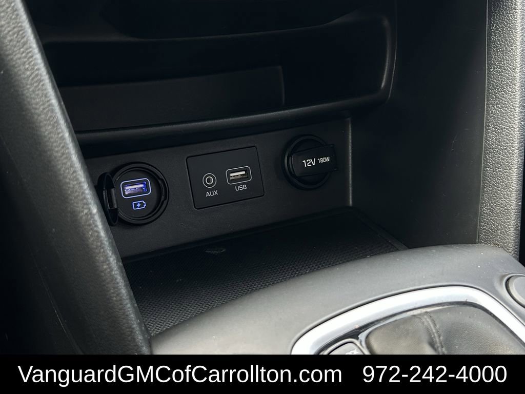 Used 2021 Hyundai Kona SEL w/ Cargo Package image 19