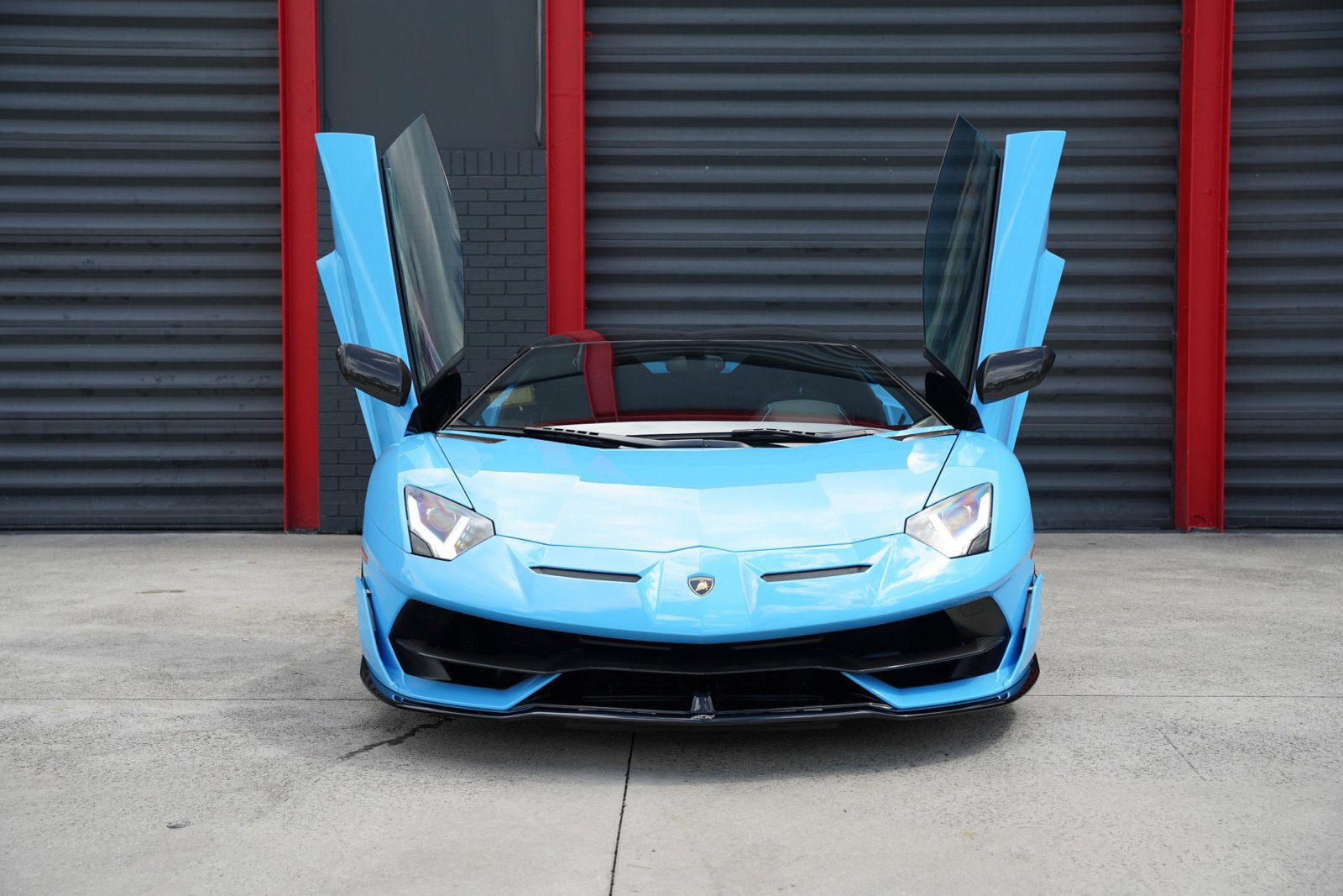 Used 2021 Lamborghini Aventador SVJ AWD/4WD image 8