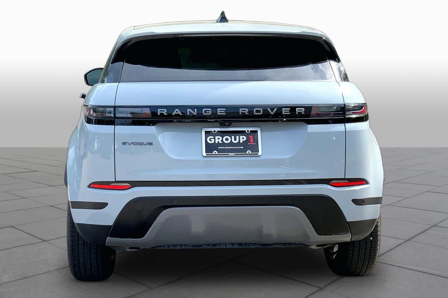Used 2026 Land Rover Range Rover Evoque S AWD/4WD image 5