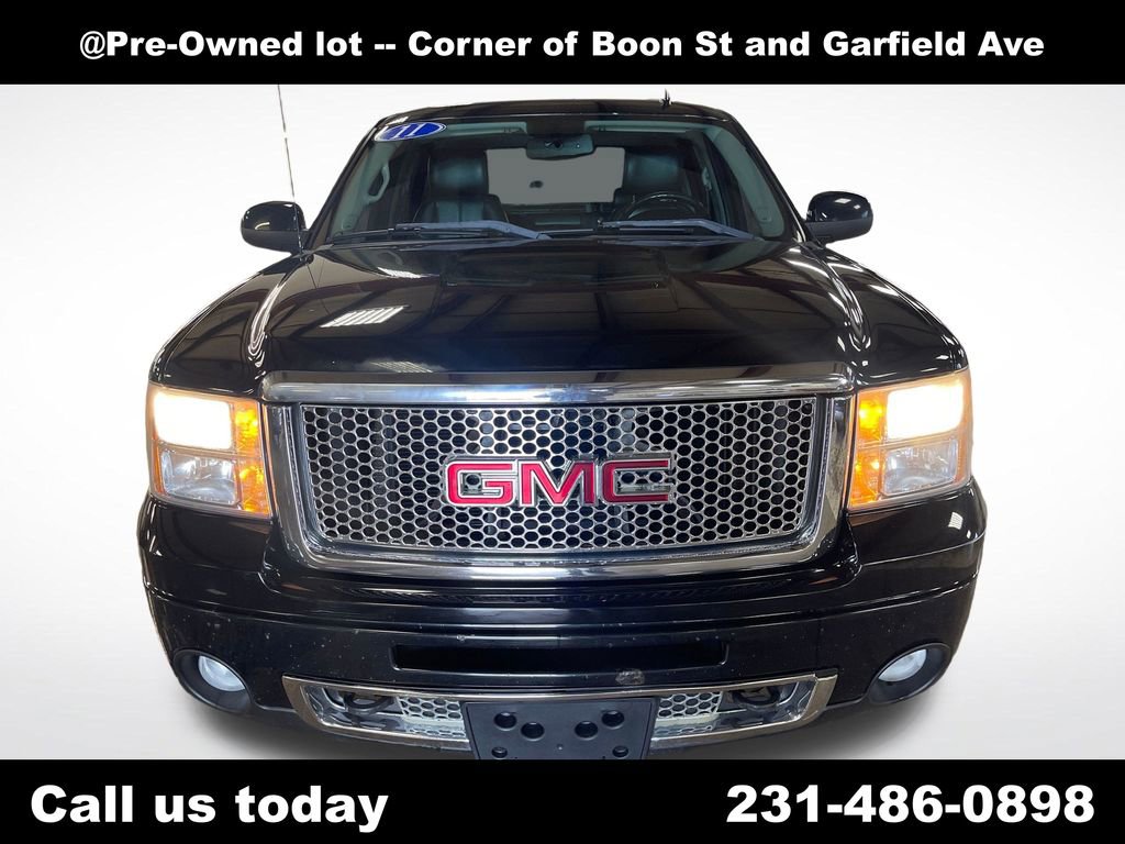 Used 2011 GMC Sierra 1500 Denali image 8