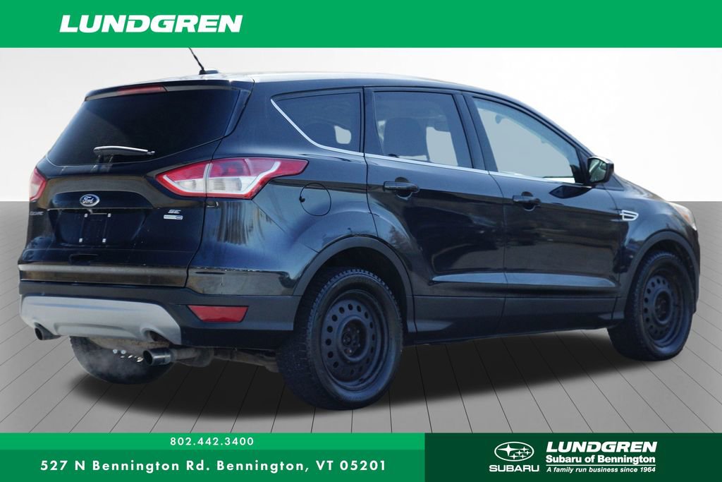 Used 2015 Ford Escape SE image 3
