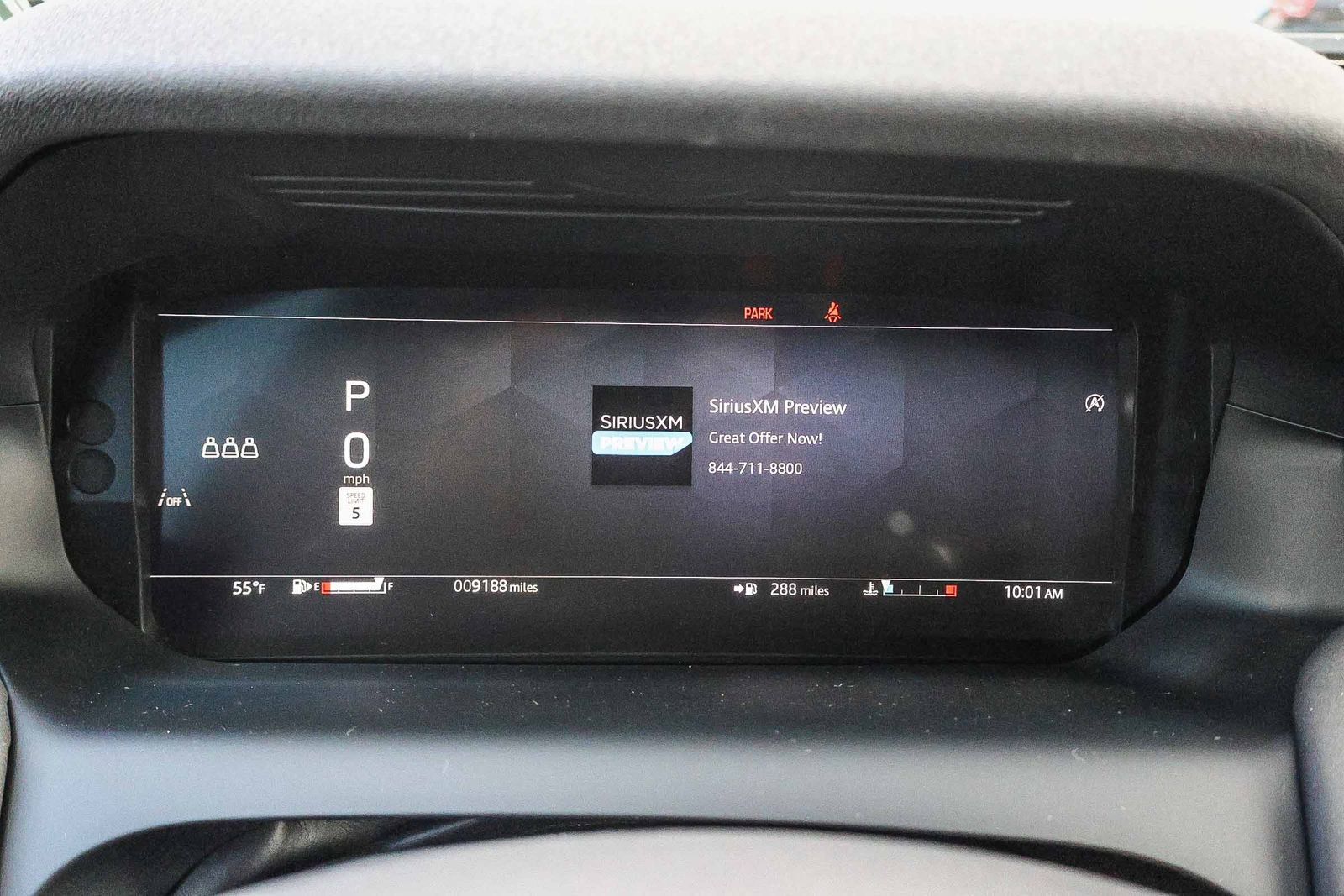 Used 2025 Land Rover Discovery Sport S image 33