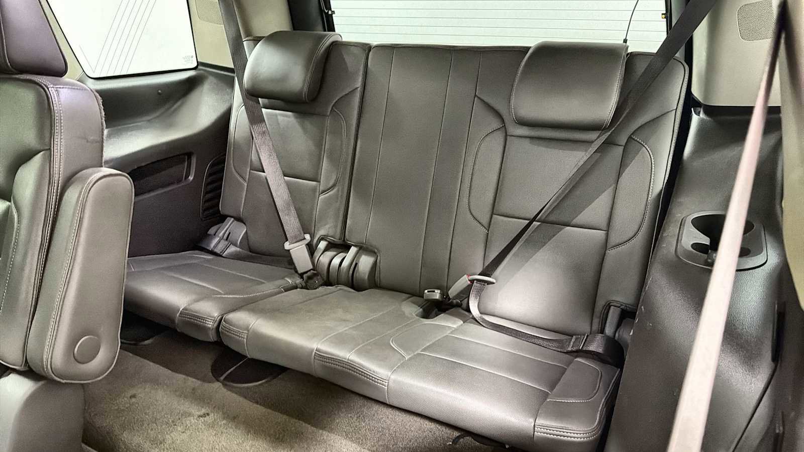 Used 2017 GMC Yukon Denali AWD/4WD image 25