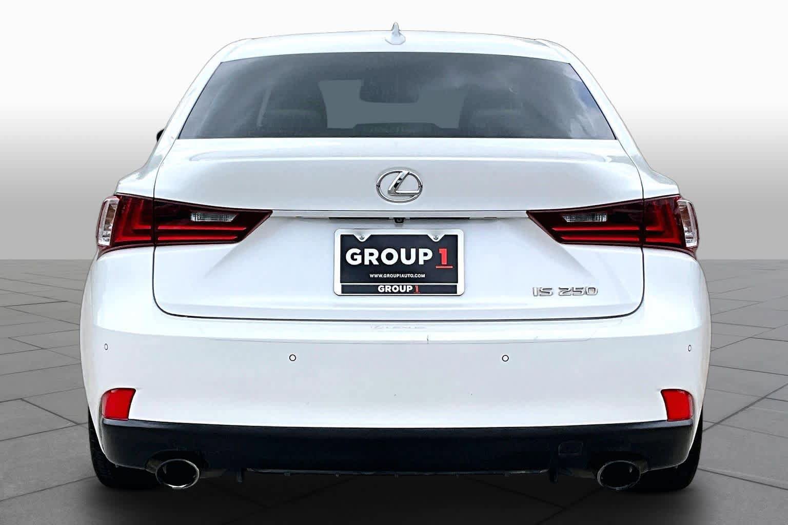 Used 2014 Lexus IS 250 w/ Navigation Package RWD image 5