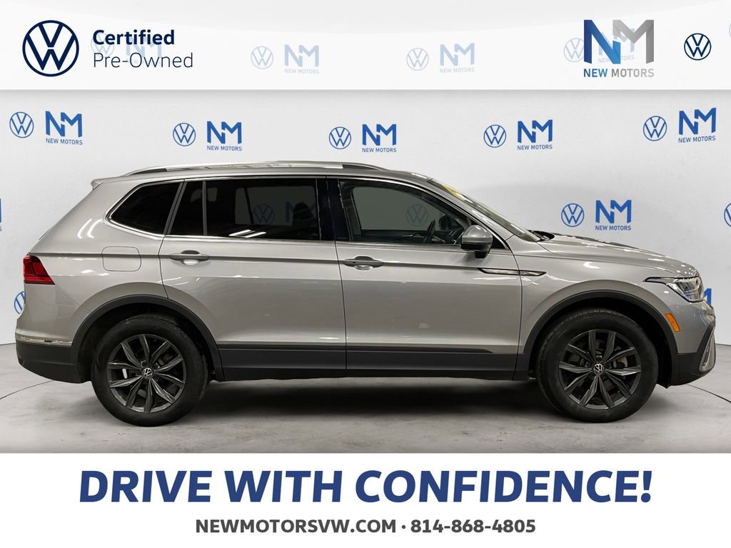 Used 2023 Volkswagen Tiguan SE w/ Panoramic Sunroof Package AWD/4WD image 6