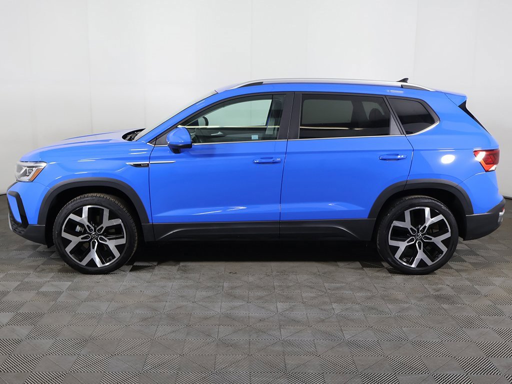 Used 2022 Volkswagen Taos SEL image 19