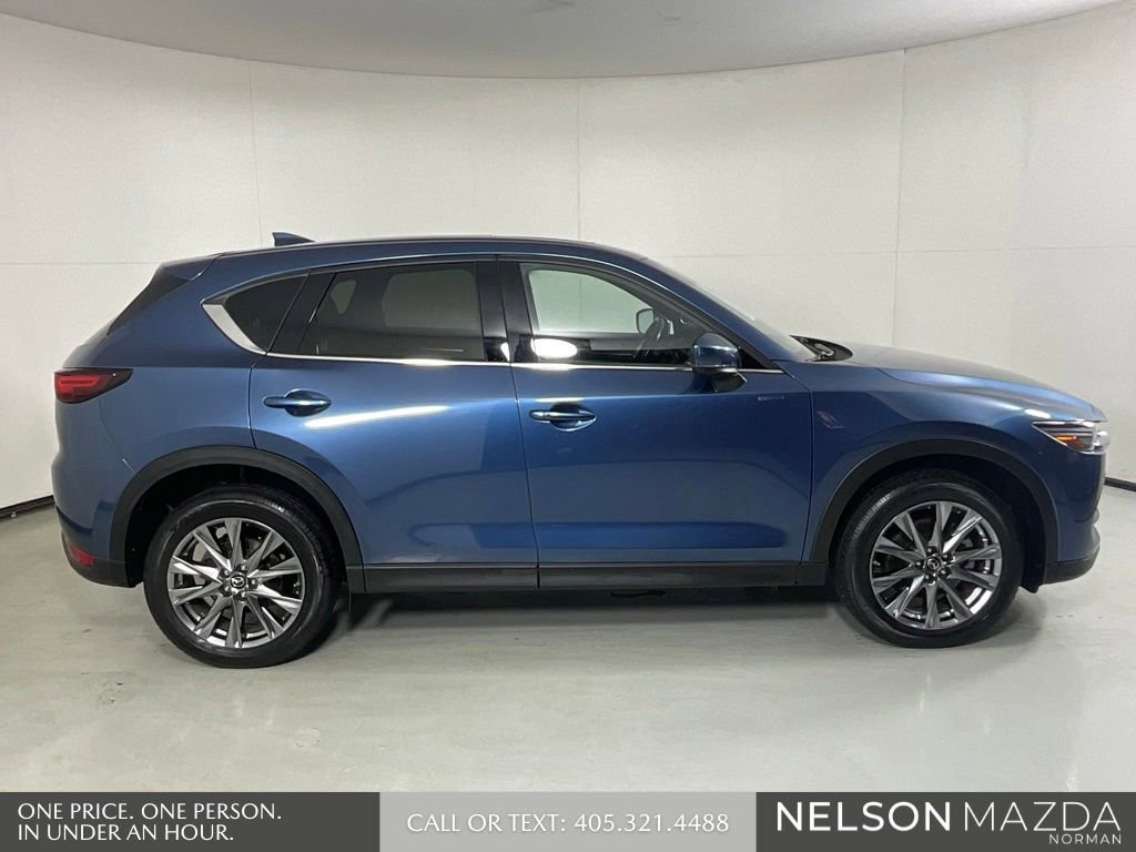 Used 2019 MAZDA CX-5 Signature AWD/4WD image 5
