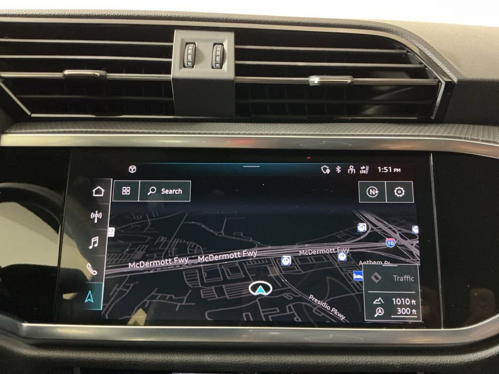 Used 2024 Audi Q3 2.0T Premium Plus image 11