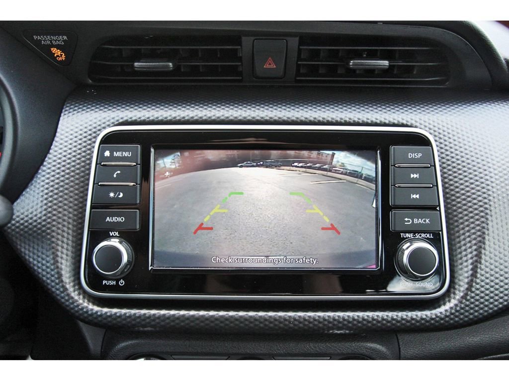 Used 2019 Nissan Kicks S image 28