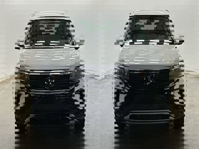 Certified 2022 Volkswagen Taos SE image 30