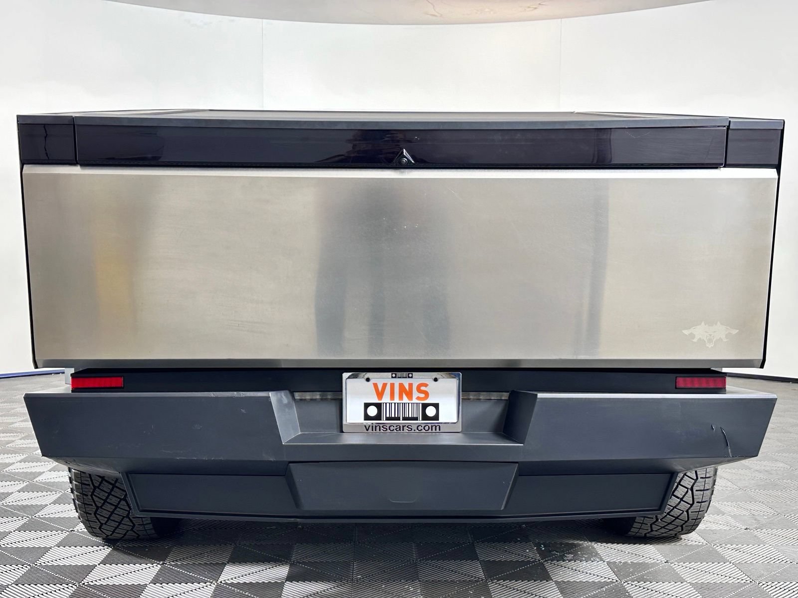 Used 2024 Tesla Cybertruck Cyberbeast AWD/4WD image 27