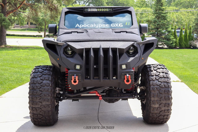 Used 2025 Jeep Gladiator Sport AWD/4WD image 13