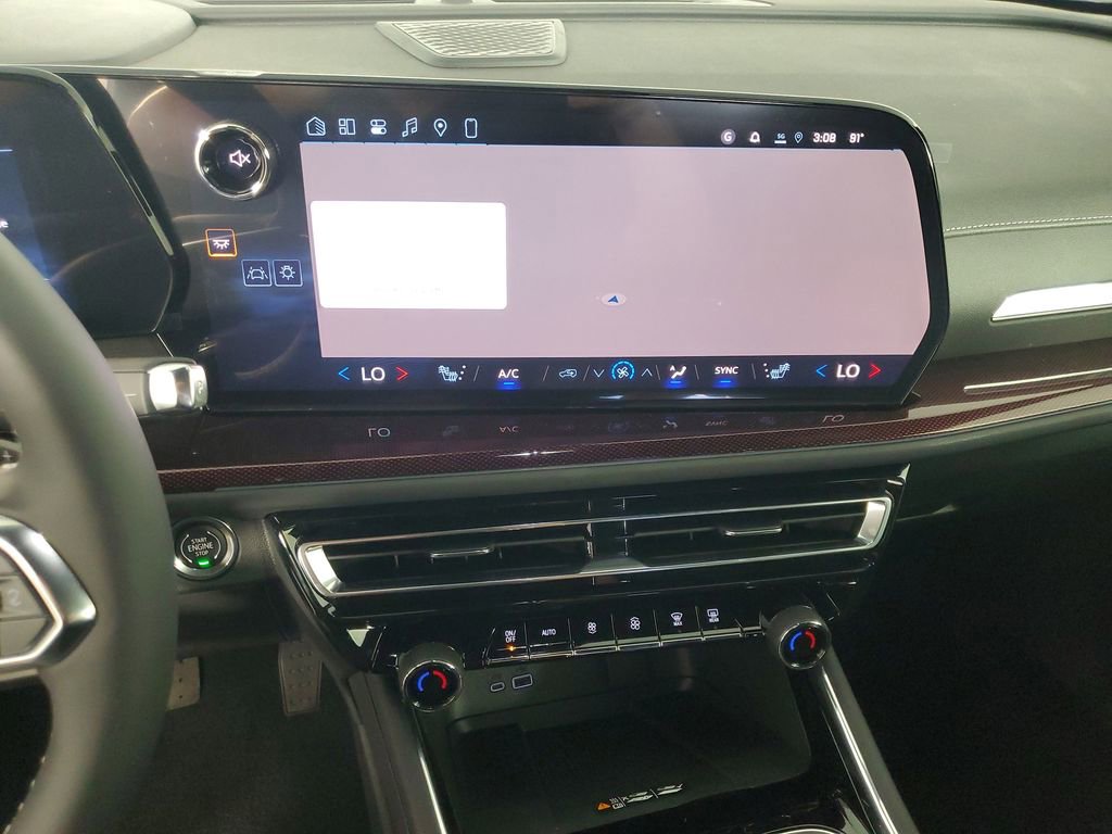 New 2026 Chevrolet Traverse Z71 w/ Enhanced Driving Package image 16