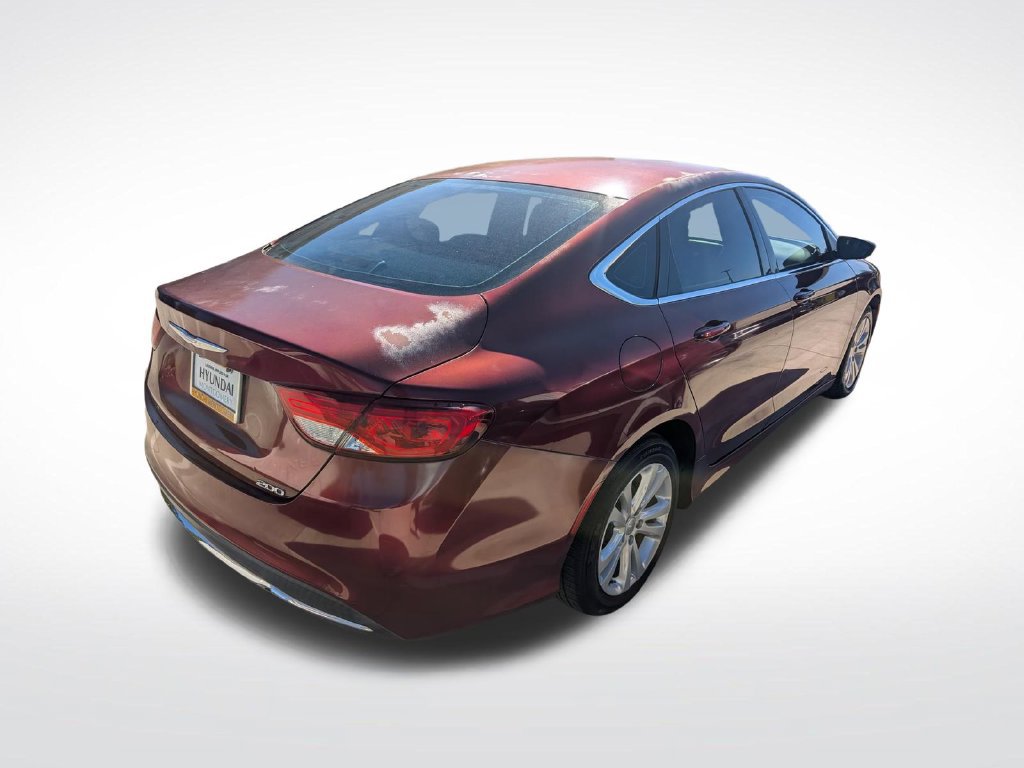Used 2016 Chrysler 200 Limited FWD image 18