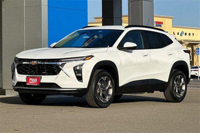 New 2026 Chevrolet Trax LT w/ Driver Confidence Package image 10