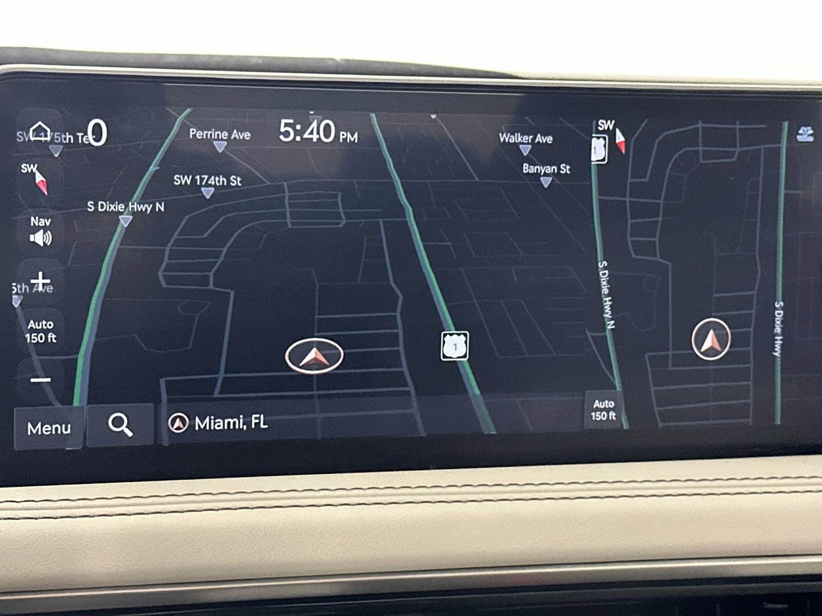 Used 2025 Genesis G70 2.5T RWD image 18