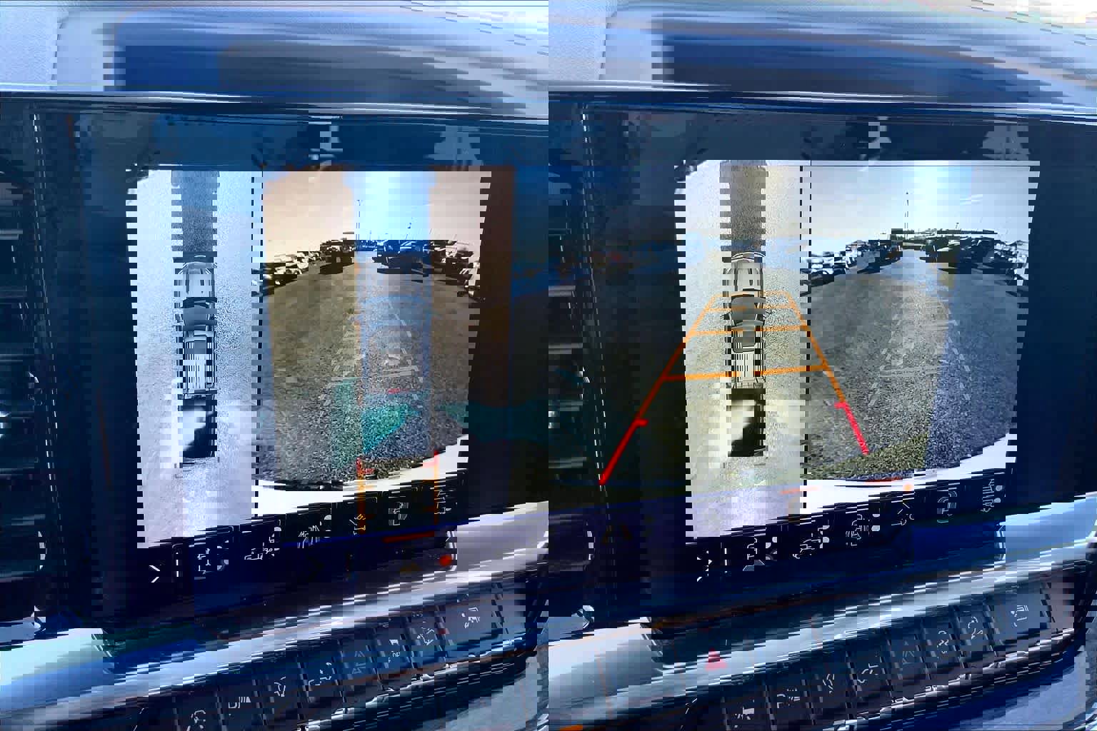 Used 2024 Chevrolet Silverado 1500 LTZ image 27