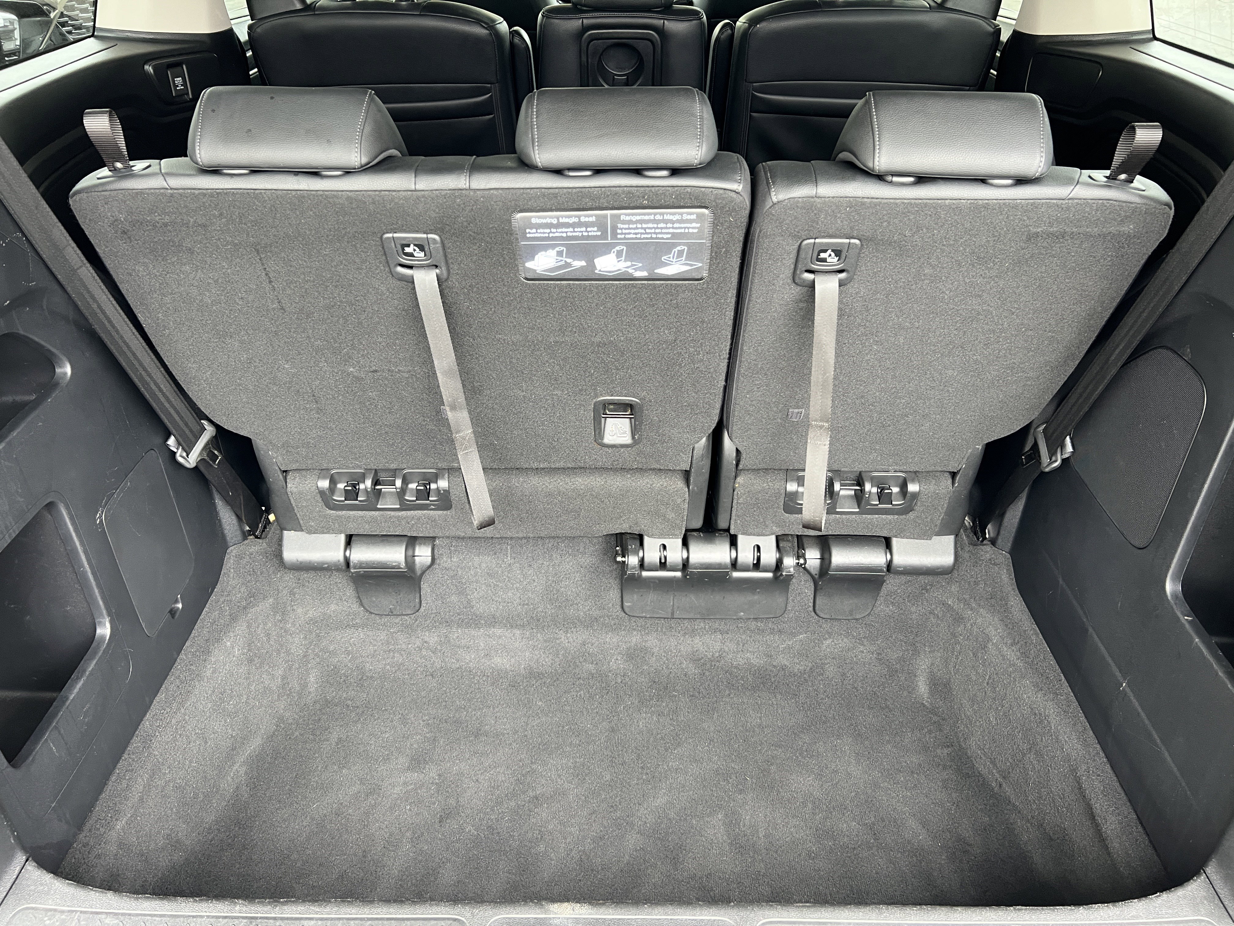 Used 2025 Honda Odyssey EX-L image 16