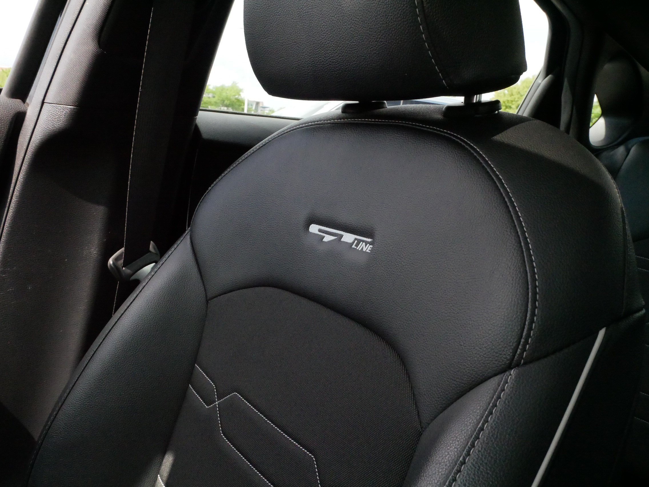 Used 2022 Kia Forte GT-Line w/ GT-Line Premium Package FWD image 34