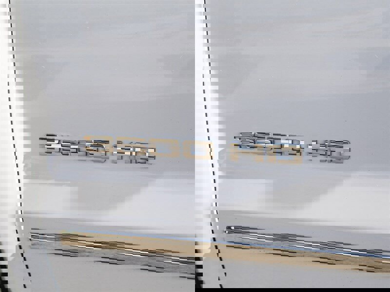 Used 2015 GMC Sierra 3500 SLT w/ Duramax Plus Package image 39