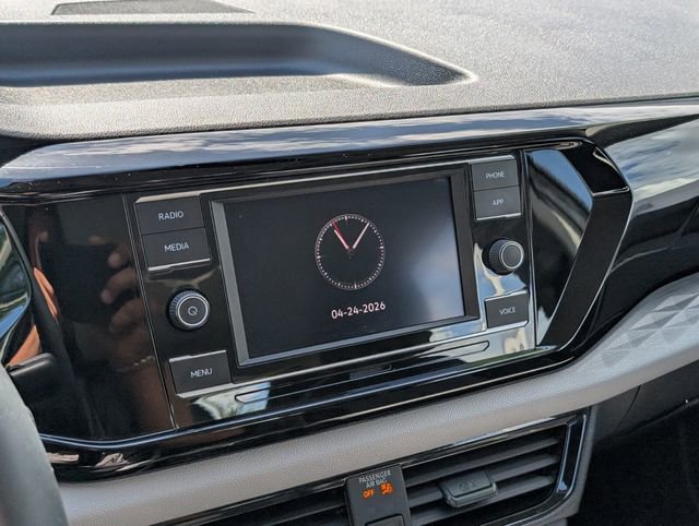 Certified 2023 Volkswagen Taos S FWD image 21