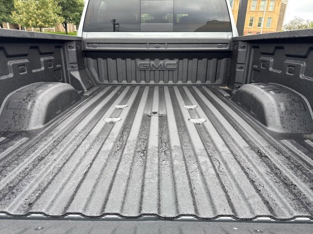 New 2026 GMC Sierra 2500 SLE w/ SLE Value Package; image 5