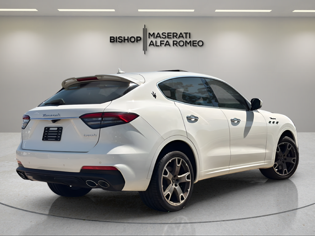 Used 2022 Maserati Levante Modena AWD/4WD image 5