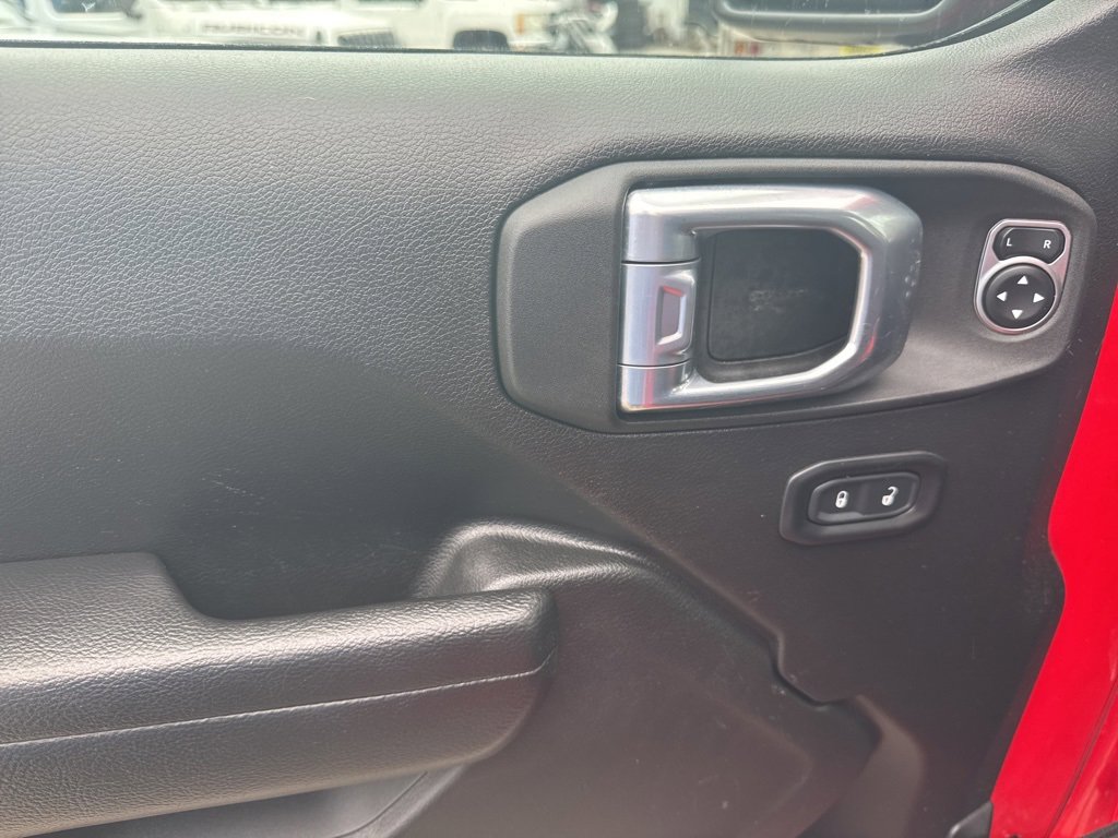 Certified 2022 Jeep Gladiator Rubicon w/ LED Lighting Group image 2